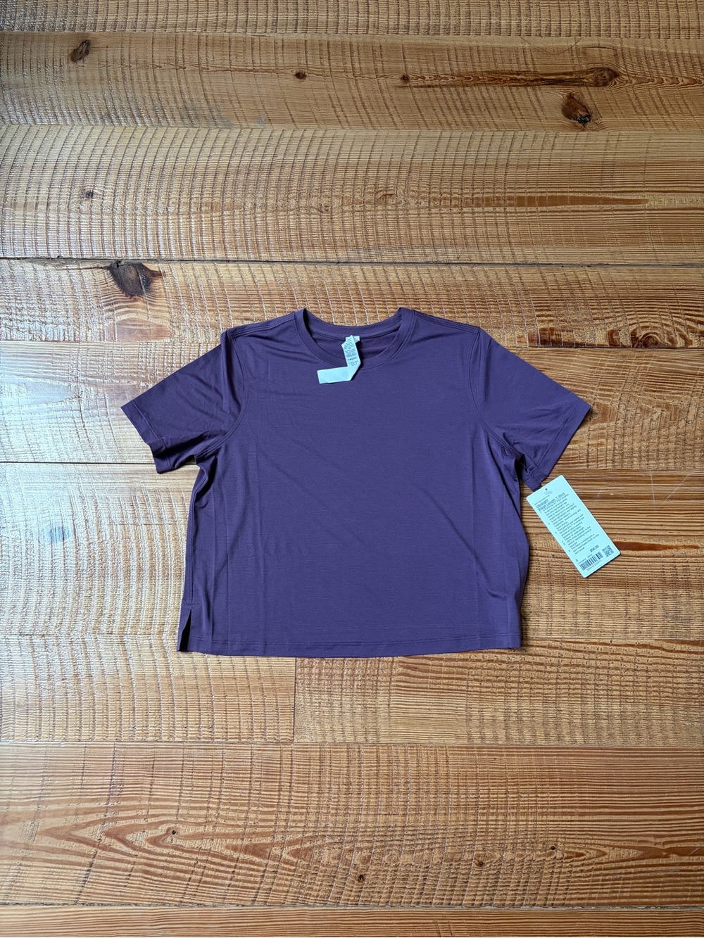 Lululemon ultralight t shirt NWT